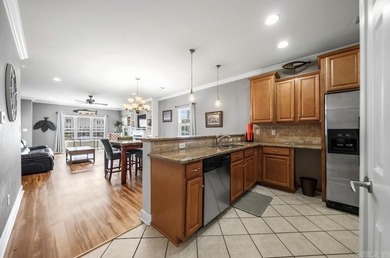Lakefront Condo on Lake Hamilton - Boat Slip Included! Wake up - photo 10