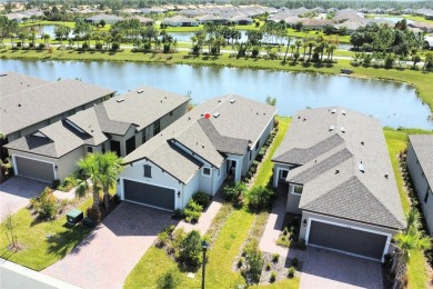 (private lake, pond, creek) Home Sale Pending in Poinciana Florida