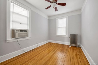 Exceptional opportunity in the sought-after Westchester Square - photo 8