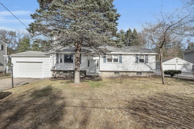 Lake Boon Home Sale Pending in Hudson Massachusetts