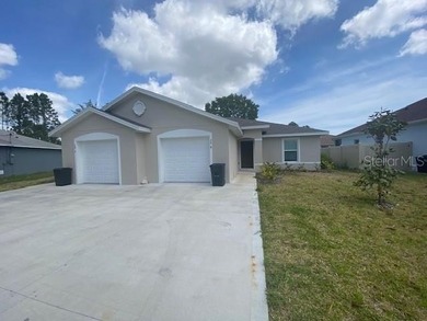 This duplex is conveniently located to schools: only 1.1 miles - photo 3