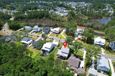 This Southern coastal chic family home is situated on a .4-acre - photo 7