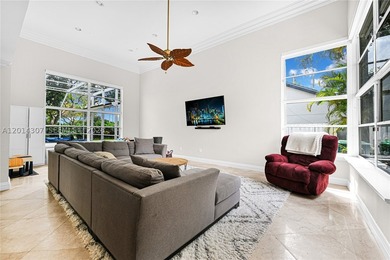 DEAL OF THE WEEK! Welcome to this spacious 5-bed, 3.5-bath home - photo 6