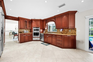 DEAL OF THE WEEK! Welcome to this spacious 5-bed, 3.5-bath home - photo 8