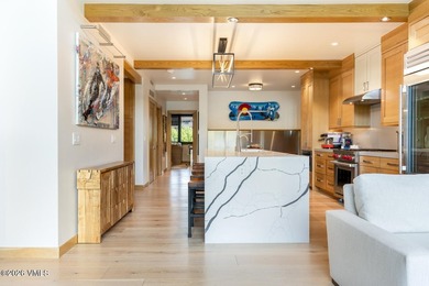 Riverfront Lodge #400 is a rare top-floor 3-bedroom residence - photo 9