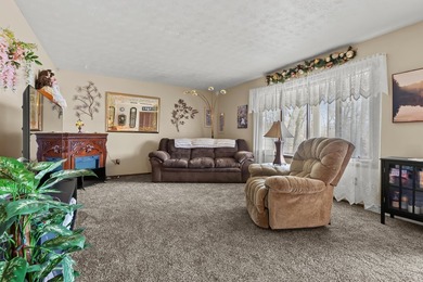 Harper Creek Ranch with private lake access featuring 3 bedrooms - photo 5