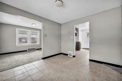 Welcome home to this beautifully updated and move-in ready - photo 11
