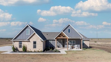 (private lake, pond, creek) Home For Sale in Piedmont Oklahoma