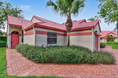 (private lake, pond, coastal) Home For Sale in Delray Beach Florida