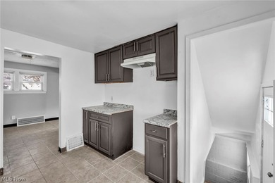 Welcome home to this beautifully updated and move-in ready - photo 15