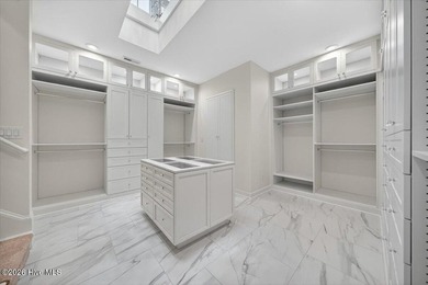 Welcome to 1421 Alpine Creek, a luxurious single-family home in - photo 25