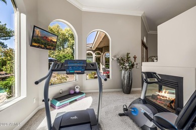 PRICED WAY BELOW APPRAISED VALUE: SELLER IS HIGHLY MOTIVATED AND - photo 32
