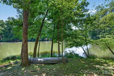 LUXURY LIVING IN PELLYN WOOD! This custom residence built by - photo 41