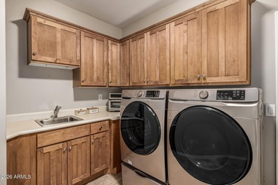 PRICED WAY BELOW APPRAISED VALUE: SELLER IS HIGHLY MOTIVATED AND - photo 52