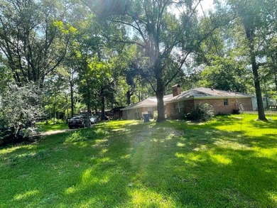 Lake Livingston Home For Sale in Livingston Texas