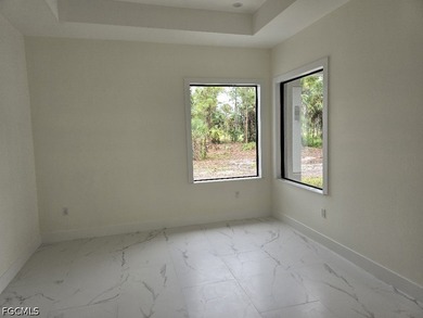 Brand new construction! This 3 bedrooms, 3 bathrooms plus den - photo 9