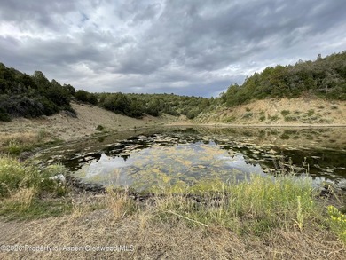 Nestled along the pristine White River just 11 miles west of - photo 32