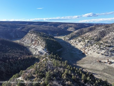 Nestled along the pristine White River just 11 miles west of - photo 33