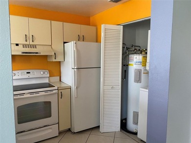 2 BEDROOM, 2 BATHROOM, SECOND-FLOOR CONDO IN A GATED COMMUNITY - photo 7