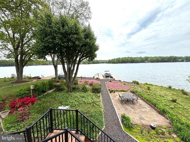 Welcome to 102 Flat Run, a stunning waterfront home that offers - photo 4