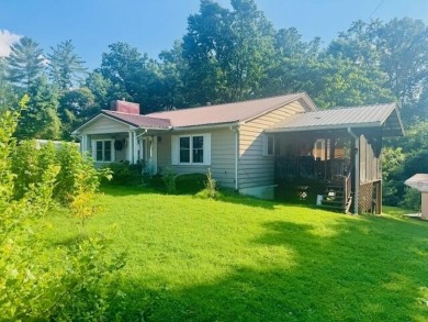 Lake Home For Sale in Campbellsville, Kentucky