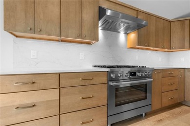 76 Warren Avenue has been completely re-imagined and it is ready - photo 10
