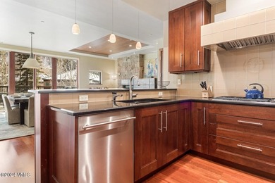 Nestled in Vail's quiet Cascade neighborhood with direct access - photo 9