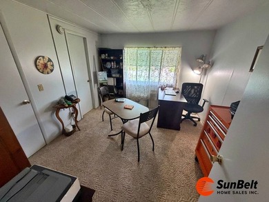 Large 2/2 home on a Big! corner lot in the friendly, waterfront - photo 14