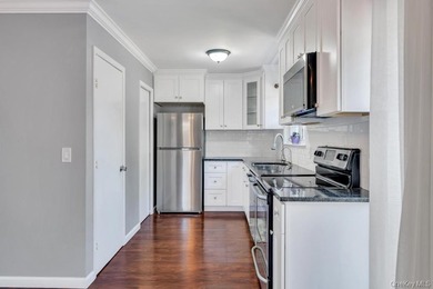 Welcome to 14 Cherry Rd. Must see this beautiful and lovingly - photo 15
