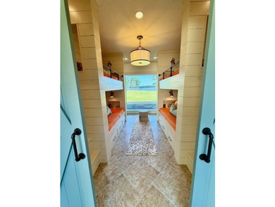Additional listing photo 4
