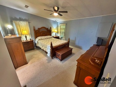 Large 2/2 home on a Big! corner lot in the friendly, waterfront - photo 16
