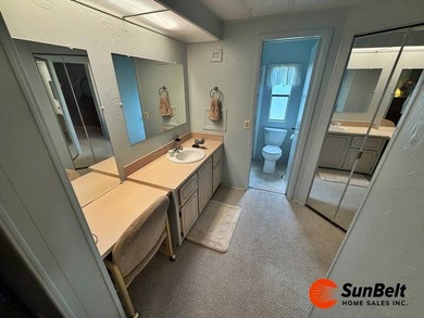 Large 2/2 home on a Big! corner lot in the friendly, waterfront - photo 18