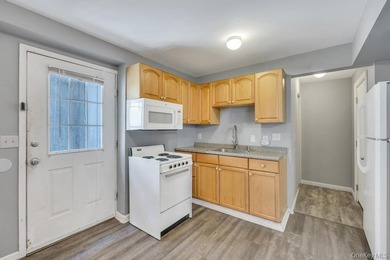 Welcome to 14 Cherry Rd. Must see this beautiful and lovingly - photo 24