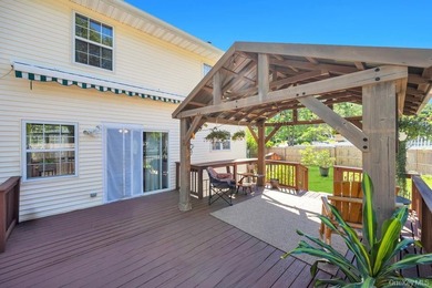 Welcome to 14 Cherry Rd. Must see this beautiful and lovingly - photo 29
