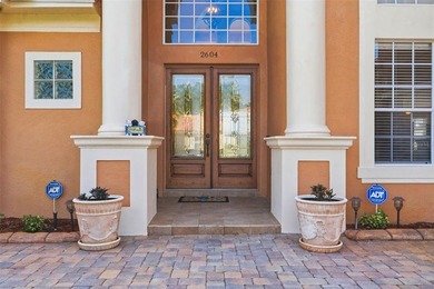 Experience LUXURY living in this stunning custom-built ABD - photo 4