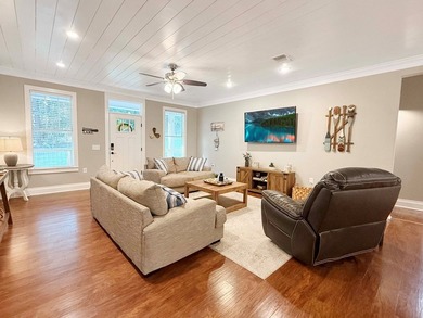 Enjoy the Rayburn Country lifestyle in this beautiful partially - photo 6