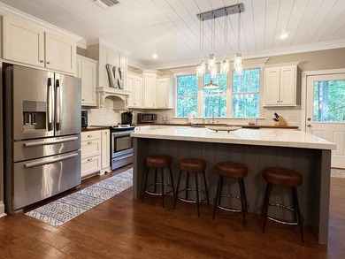 Enjoy the Rayburn Country lifestyle in this beautiful partially - photo 10