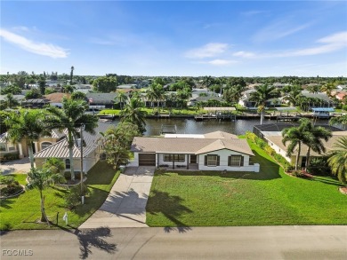 Cape Coral Lakes Area Home For Sale in Cape Coral Florida