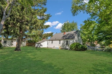 Beautifully maintained home offering over 1,800 square feet of - photo 3