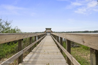One of two Gorgeous lots with majestic oak in Biloxi's Back Bay - photo 2