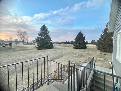 Prime executive office opportunity overlooking the 18th green in - photo 16