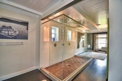 (private lake, pond, creek) Home For Sale in Other Florida