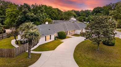 Set within the established golf course community of Shadowmoss - photo 1