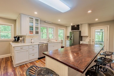Water-view Pickwick Lake retreat in Counce, TN! This beautifully - photo 12