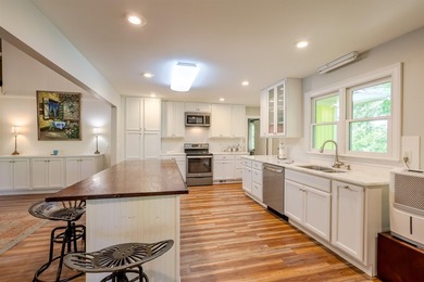 Water-view Pickwick Lake retreat in Counce, TN! This beautifully - photo 13