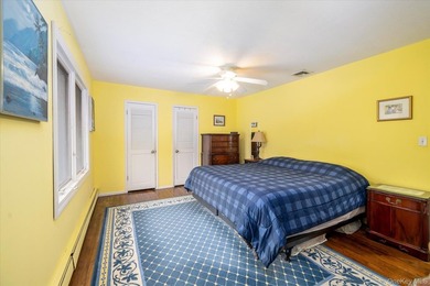 Welcome to this beautifully updated Side Hall Colonial in the - photo 14