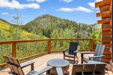 Tucked at the end of the road, this exceptional mountain estate - photo 8