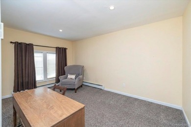 Welcome to this beautifully updated Side Hall Colonial in the - photo 19