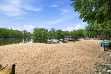 Lake James GEM! Huge over 3000 SQ foot Chalet on main body of - photo 21