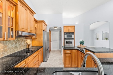Beautifully maintained 3-bedroom, 2-bath pool home located in - photo 25